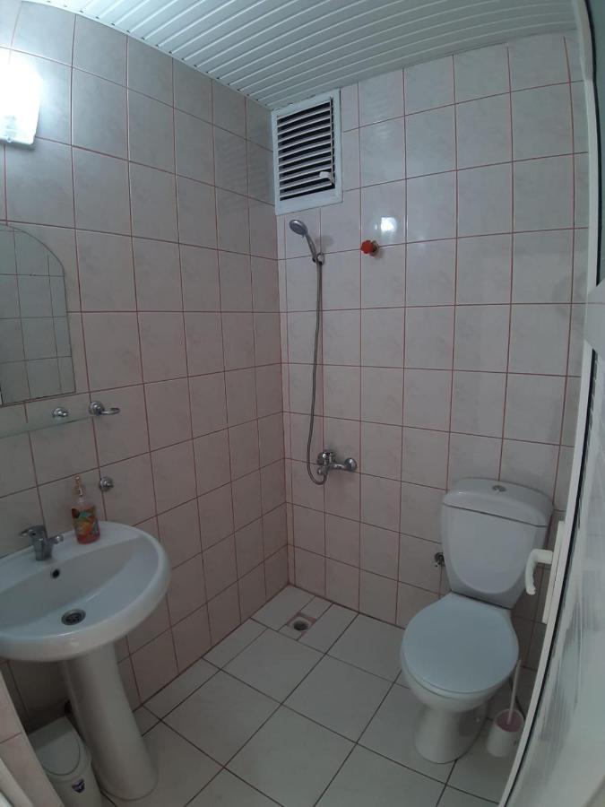 Oeznur Apart Otel Сиде Екстериор снимка
